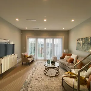 Four Bedrooms New Lovely Duplex House-1628 , Vancouver Canada